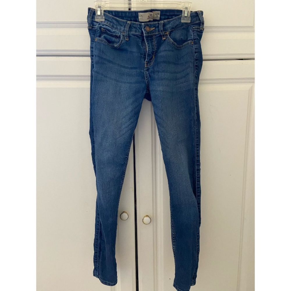 Hollister Super Skinny Jean Size 7s
